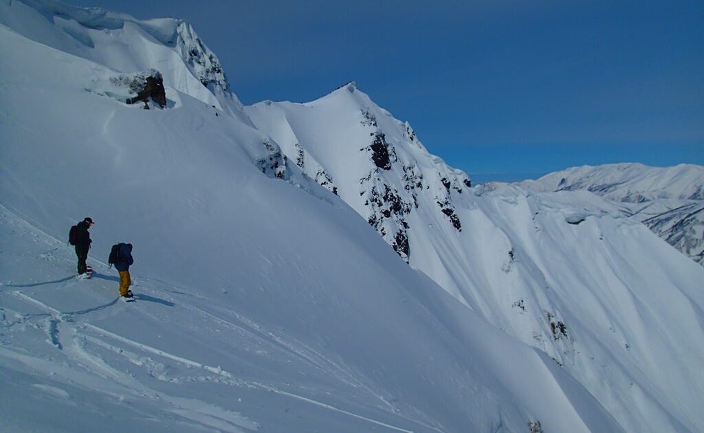 スキー、登山 谷川岳マチガ沢をスキーで滑るエクストリームスキー | 駿河屋 | 自然
